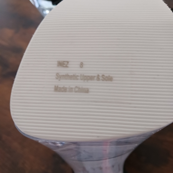 Lemon Drop by Privilege INEZ Clear Heels with leg straps. - Picture 2 of 7